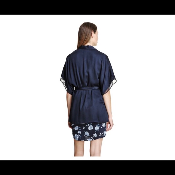 Joe fresh Lace Trim Robe - BRAND NEW - Picture 2 of 3